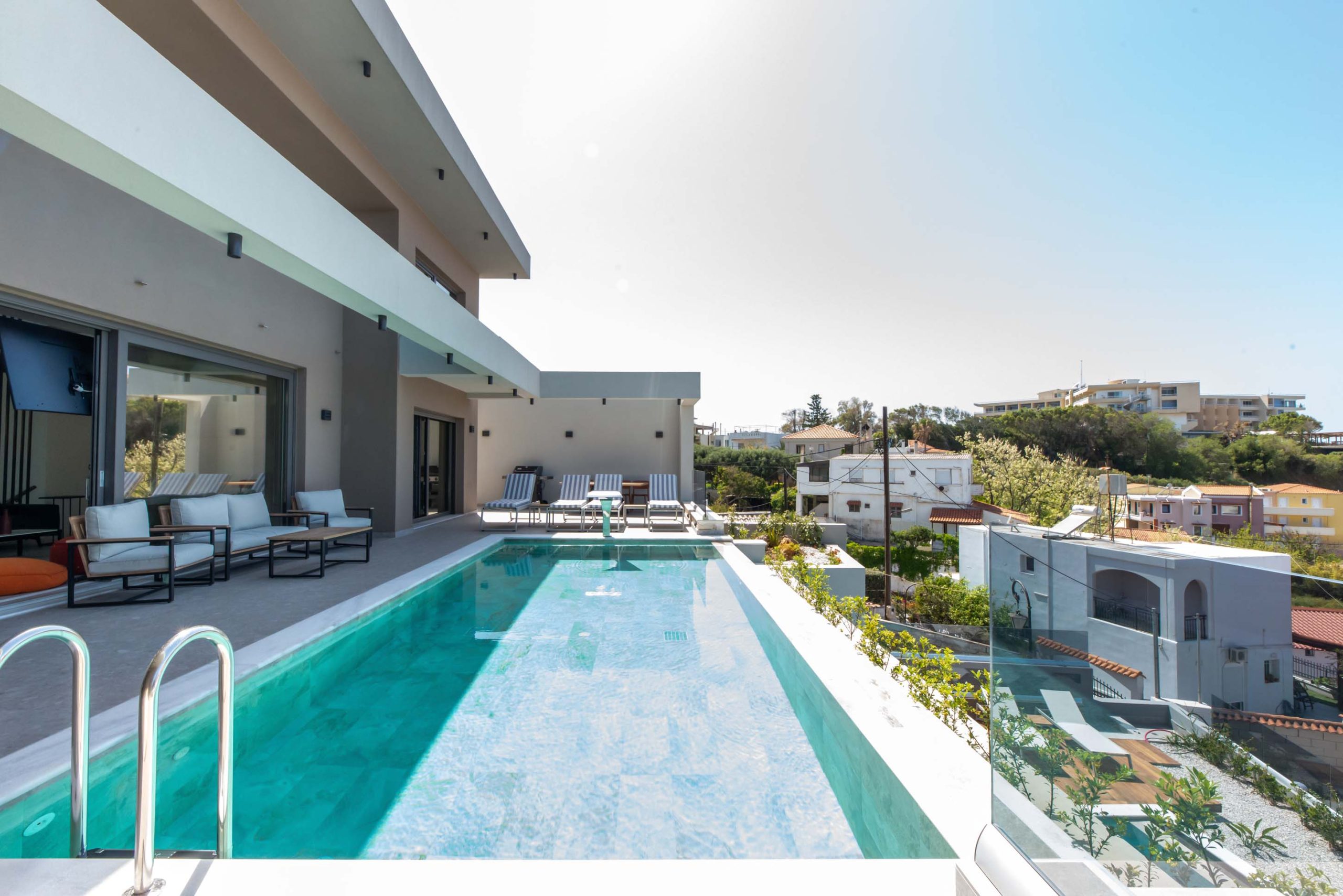 Holiways Luxury villas & private experiences at Crete