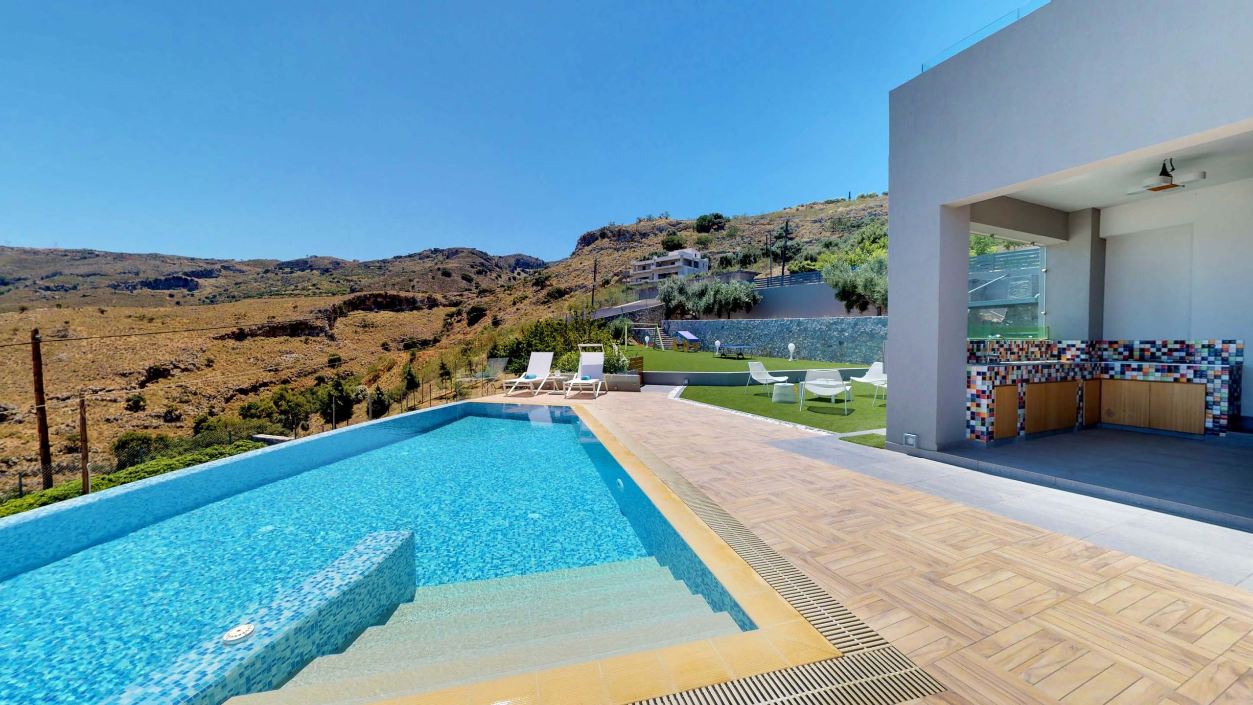 Holiways Luxury villas & private experiences at Crete