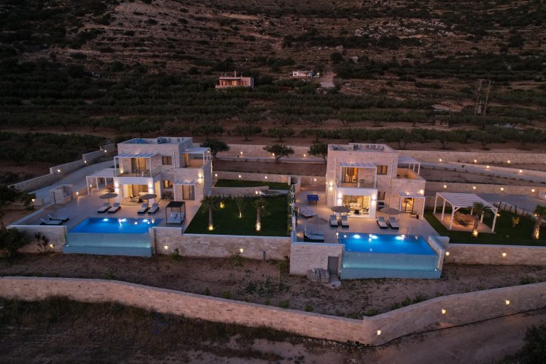 Villas in Crete with Pool lifts