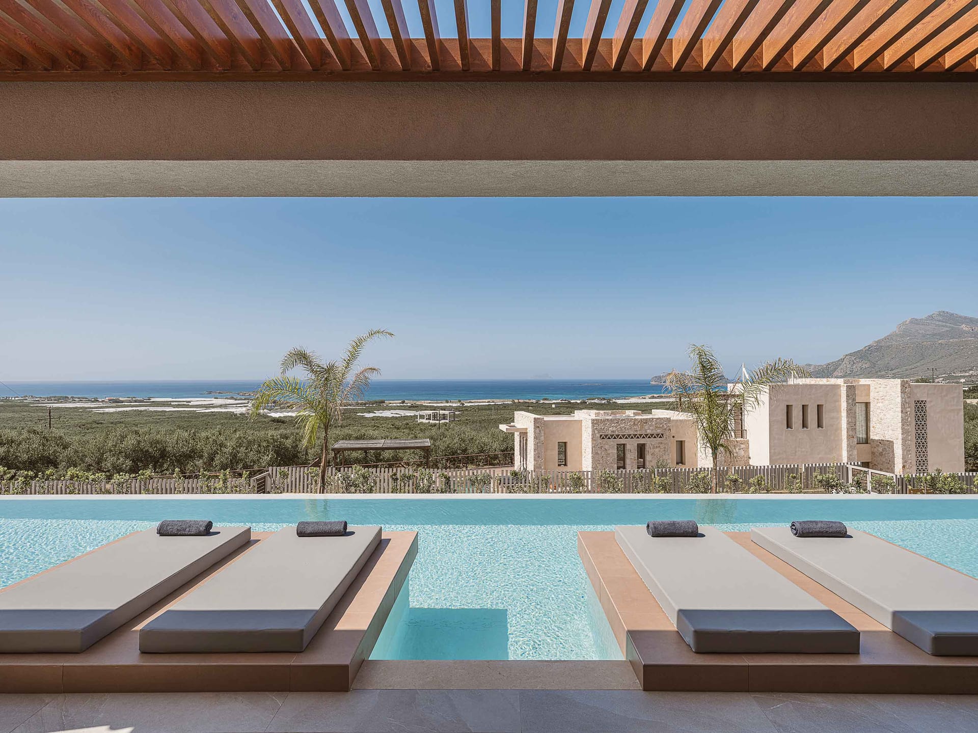 Holiways Luxury villas & private experiences at Crete