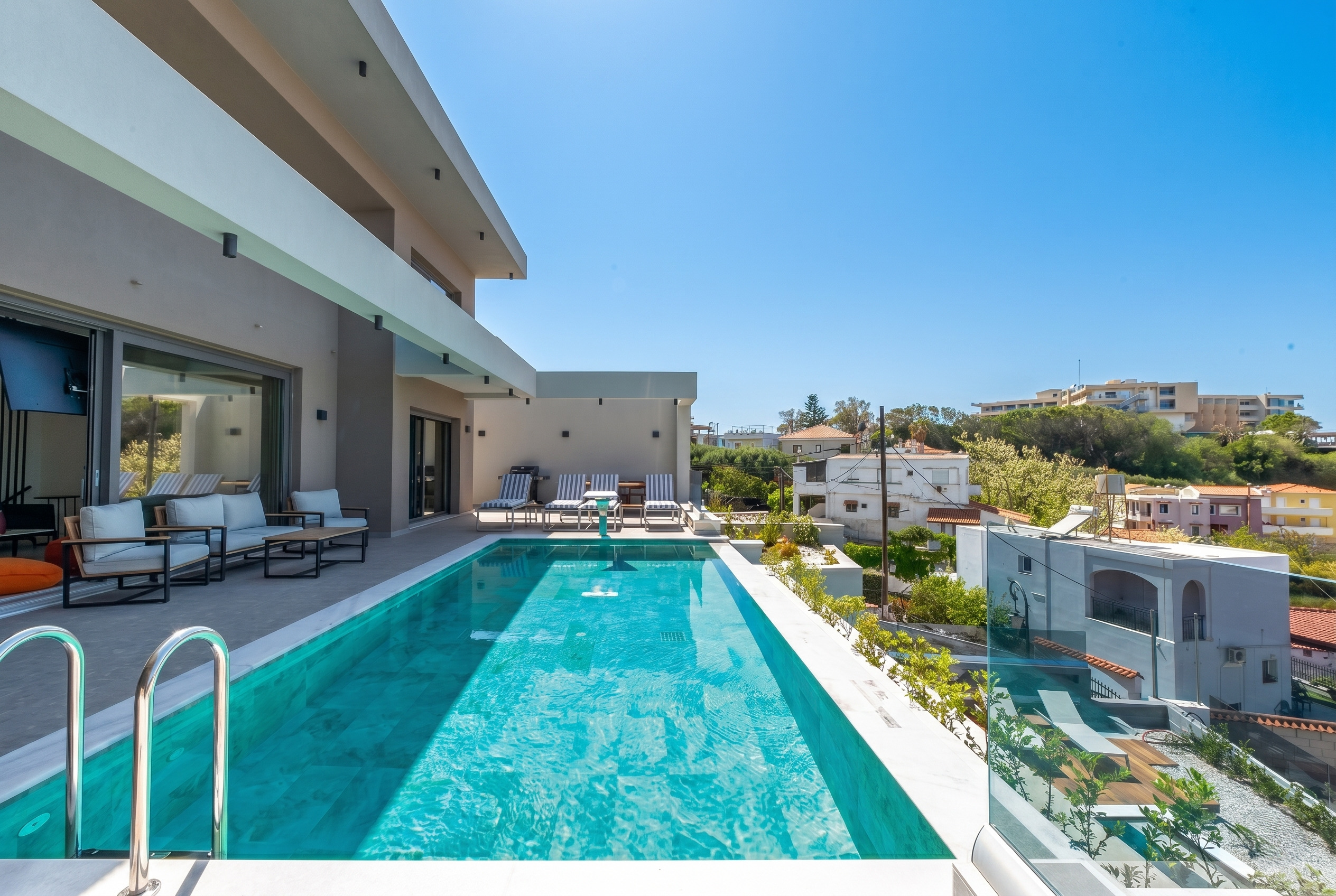 Holiways Villas & Private Experiences