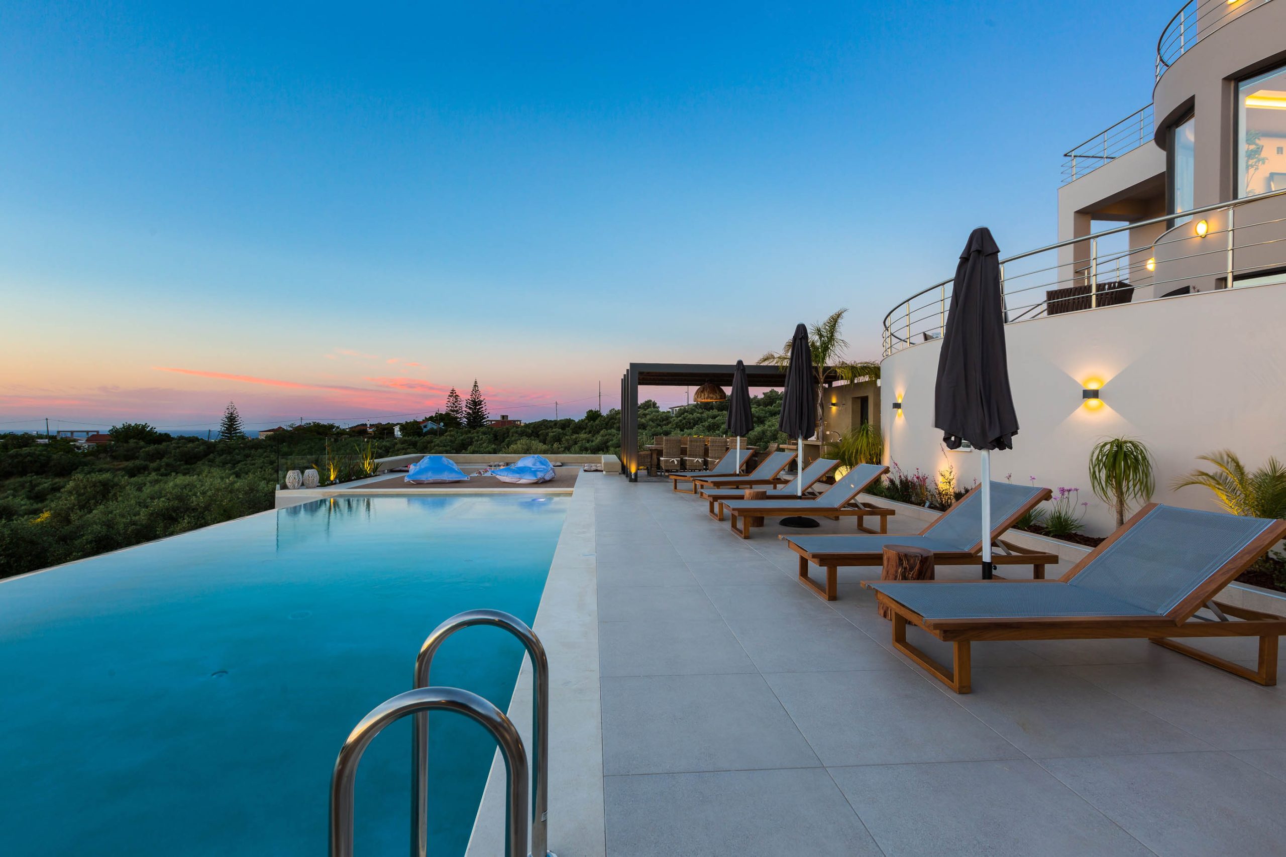 Holiways Luxury villas & private experiences at Crete