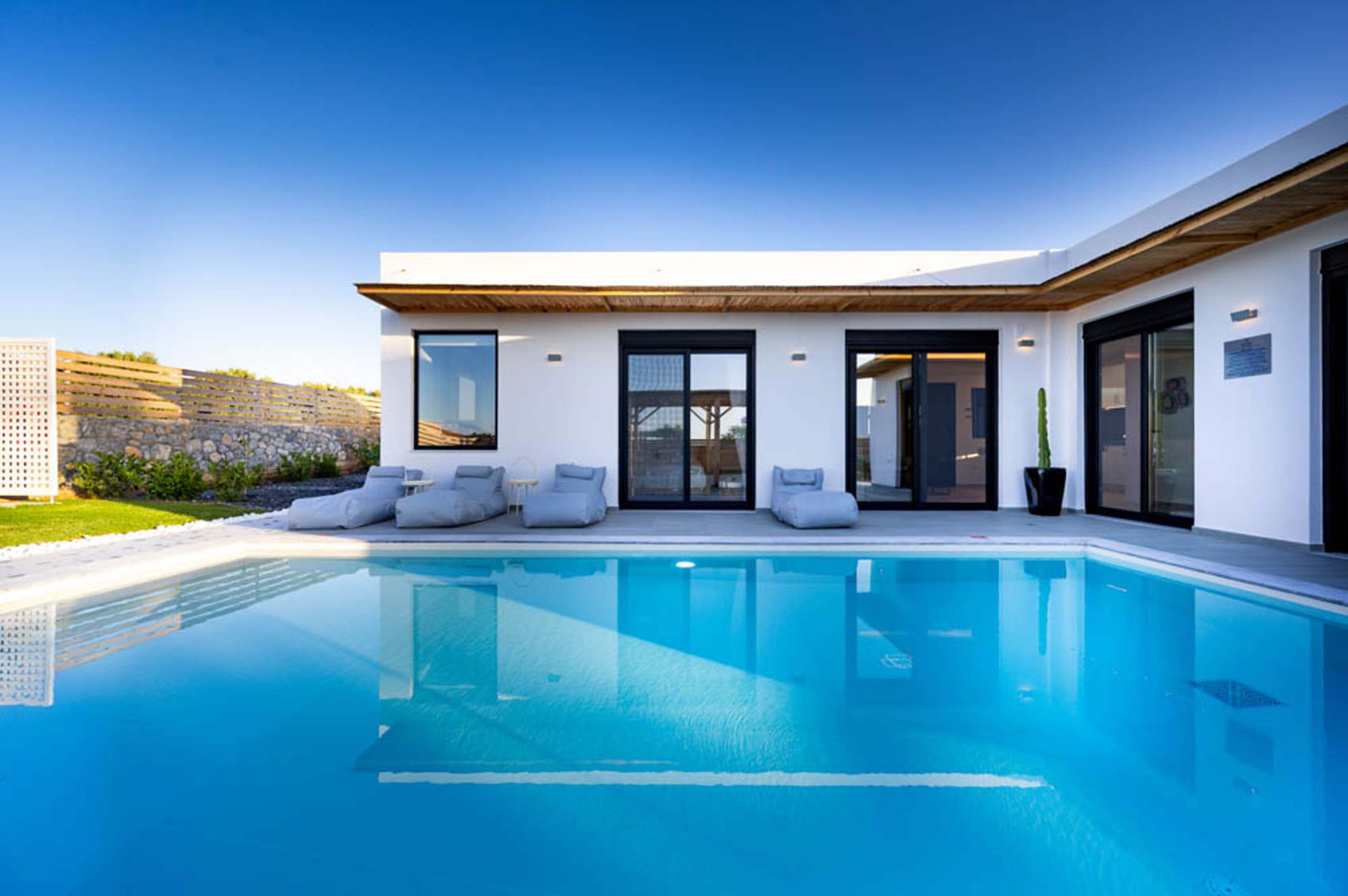 Holiways Luxury villas & private experiences at Crete