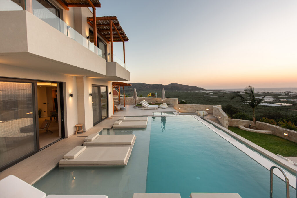 villa with a pool in crete
