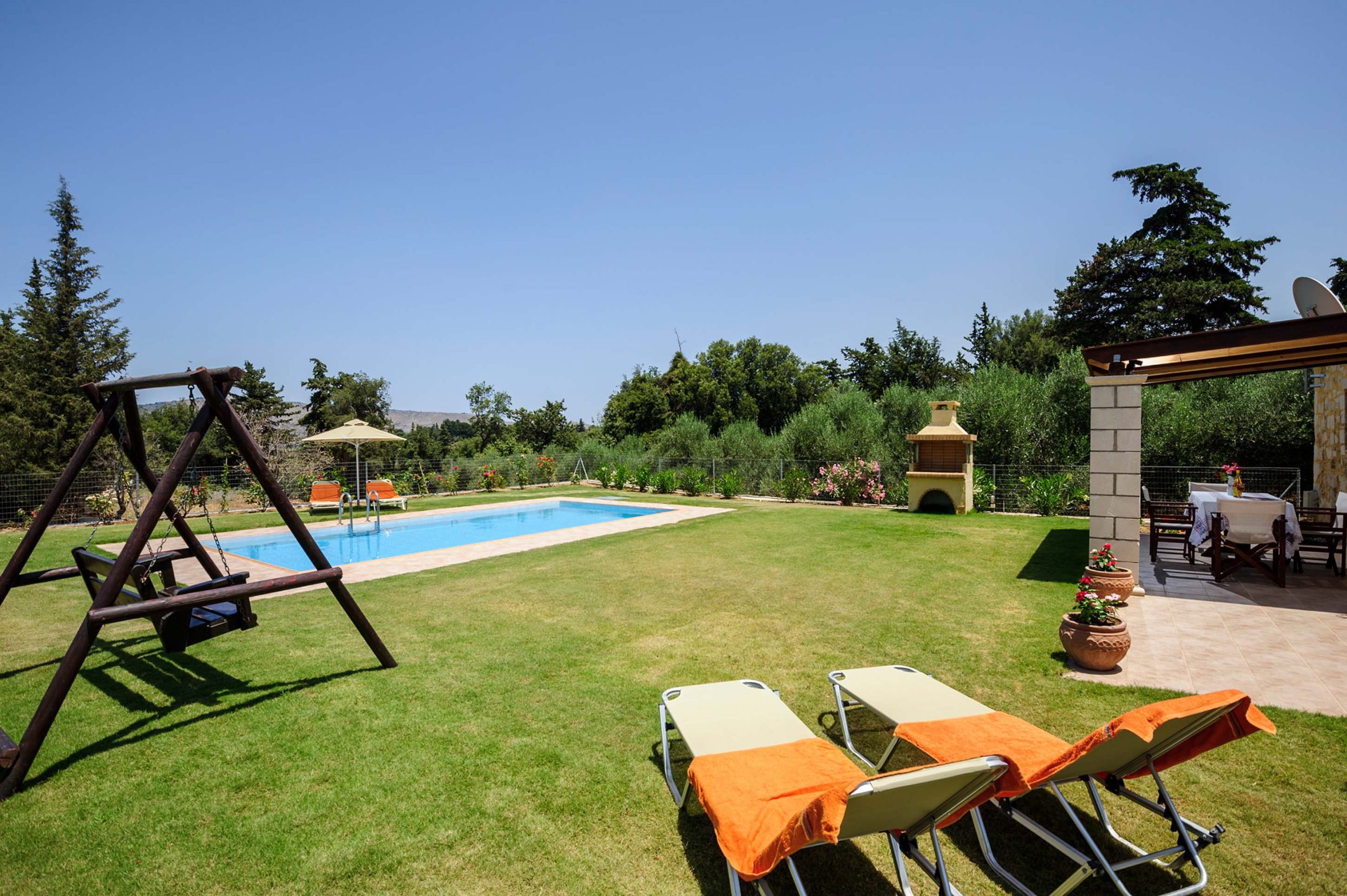 Holiways Luxury villas & private experiences at Crete