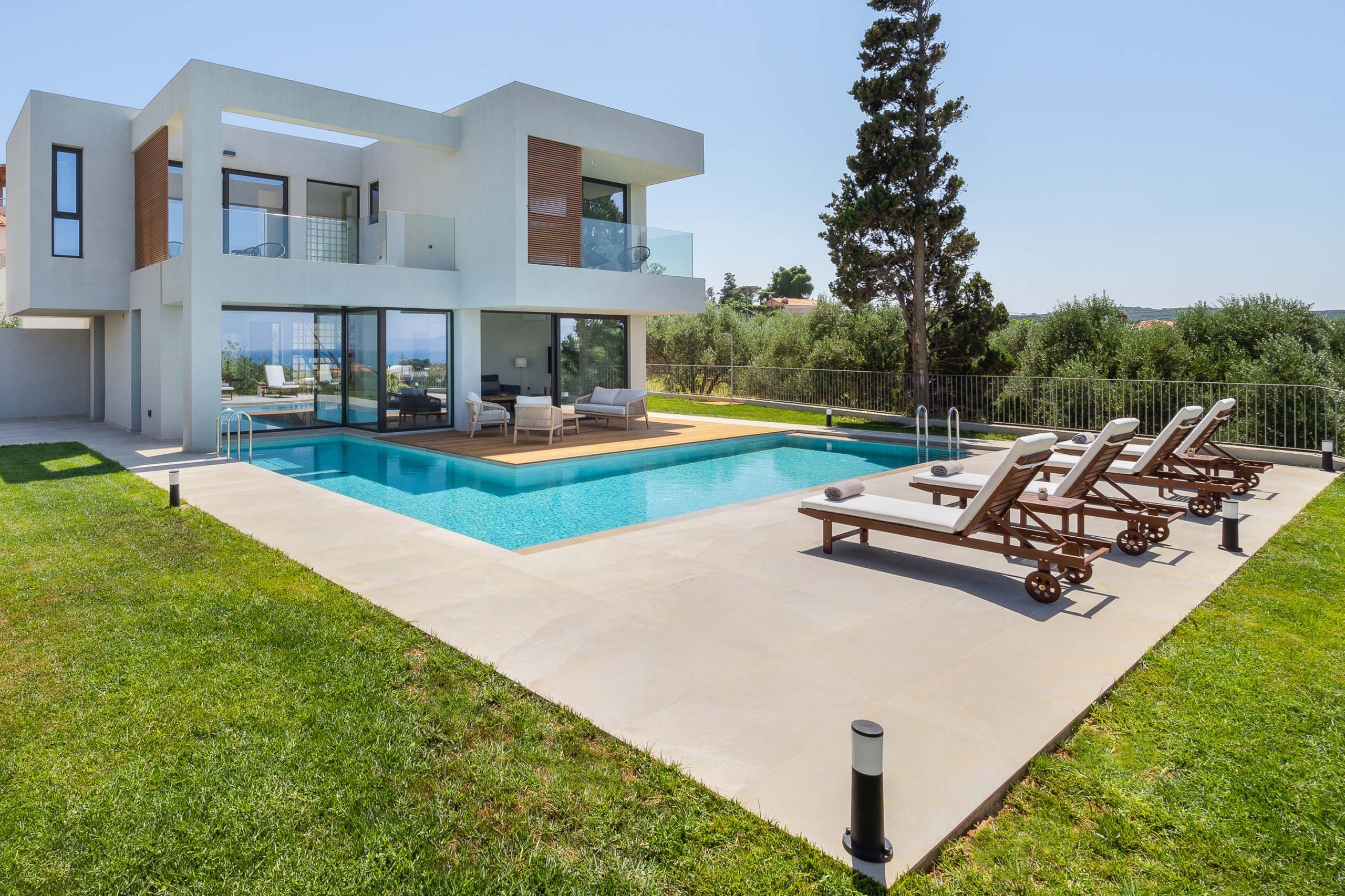 Holiways Luxury villas & private experiences at Crete