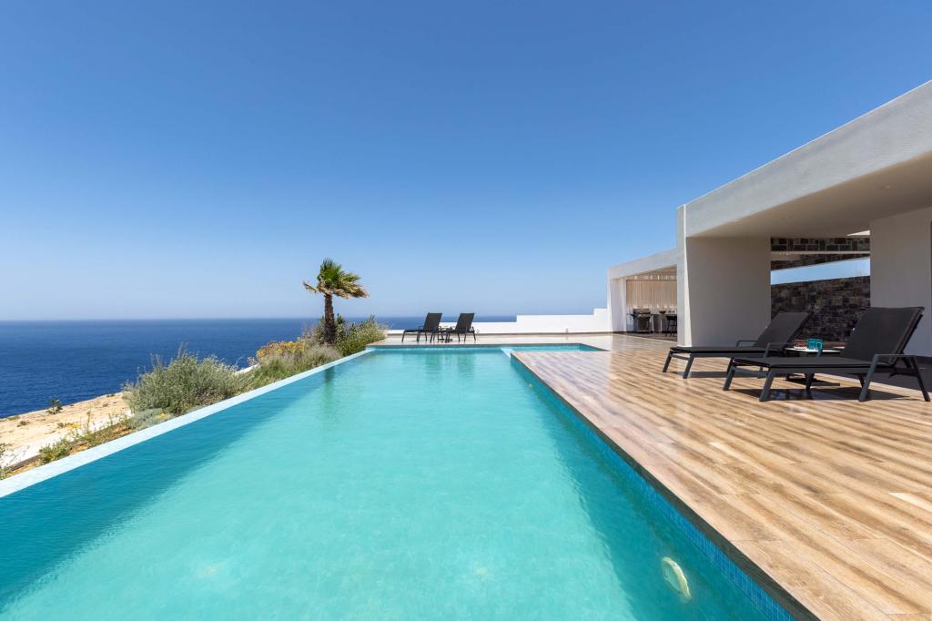 Holiways Luxury villas & private experiences at Crete