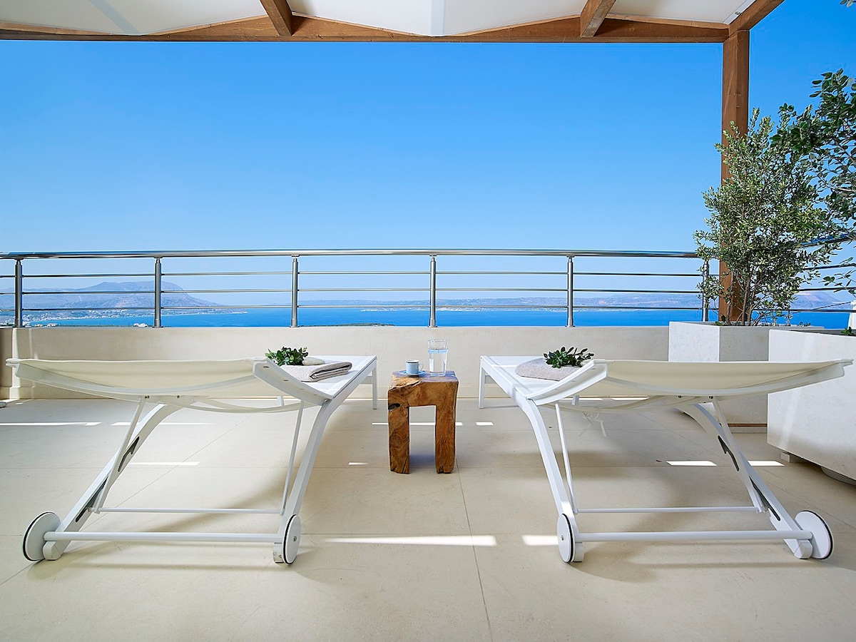 Holiways Luxury villas & private experiences at Crete