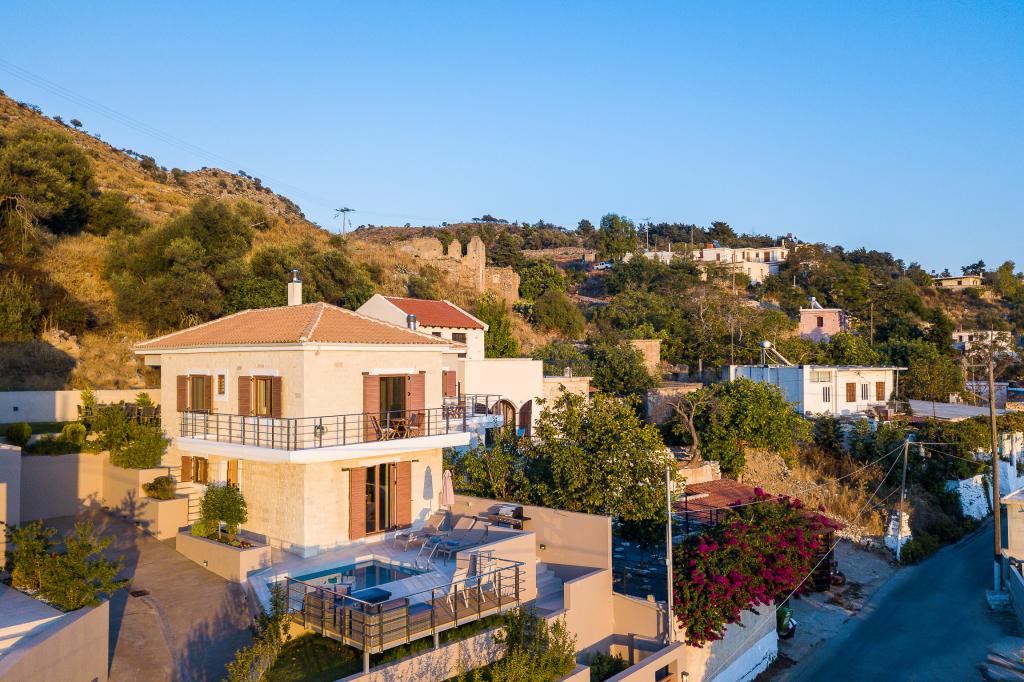 Holiways Luxury villas & private experiences at Crete