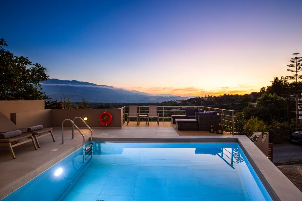 Holiways Luxury villas & private experiences at Crete