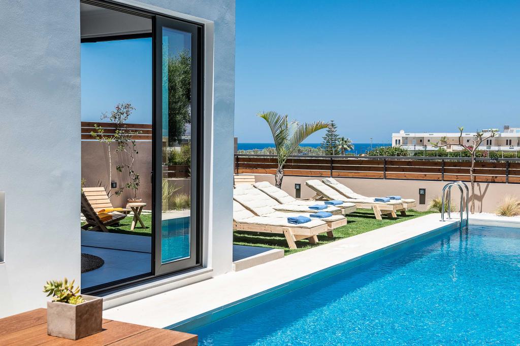 Holiways Luxury villas & private experiences at Crete