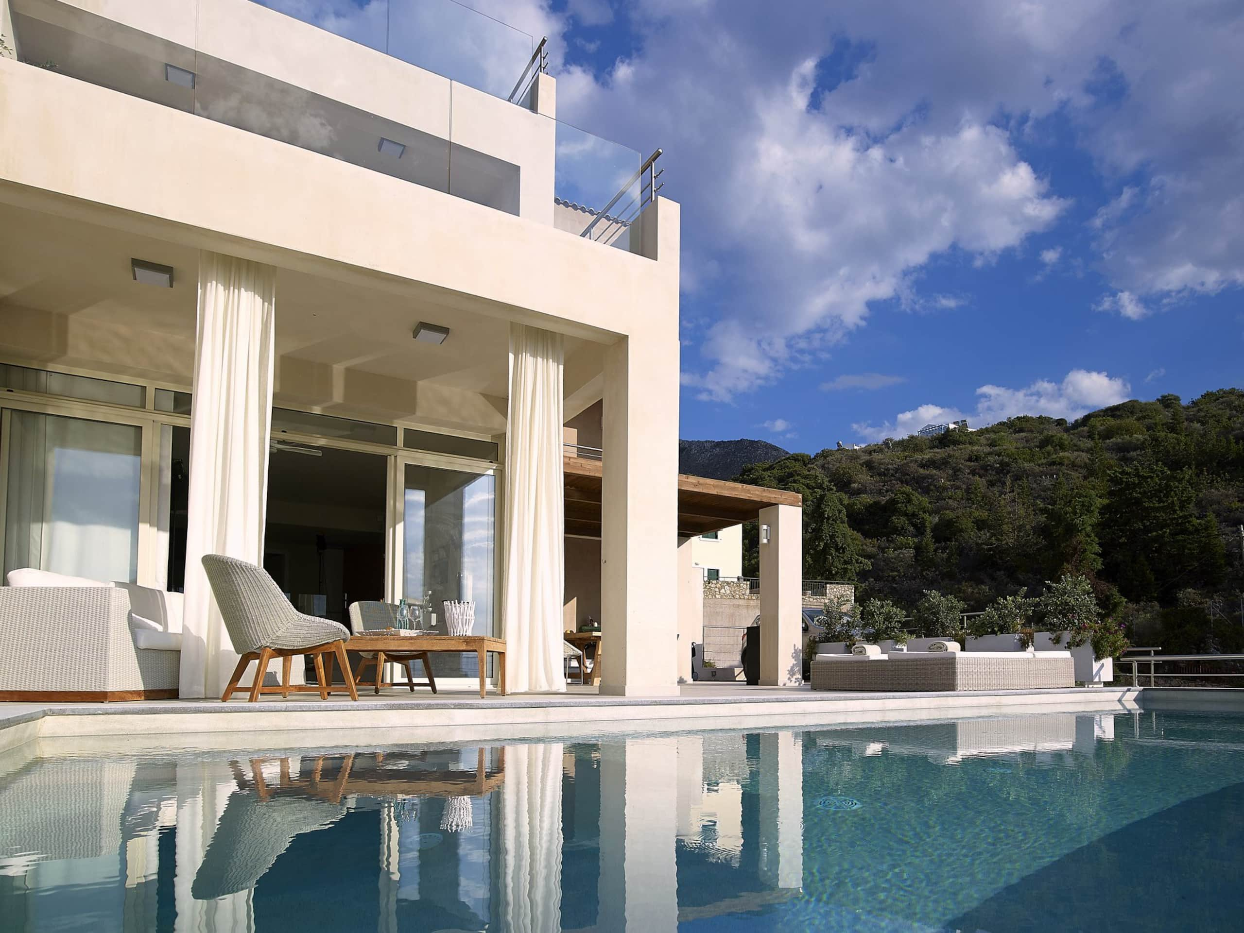 Holiways Luxury villas & private experiences at Crete