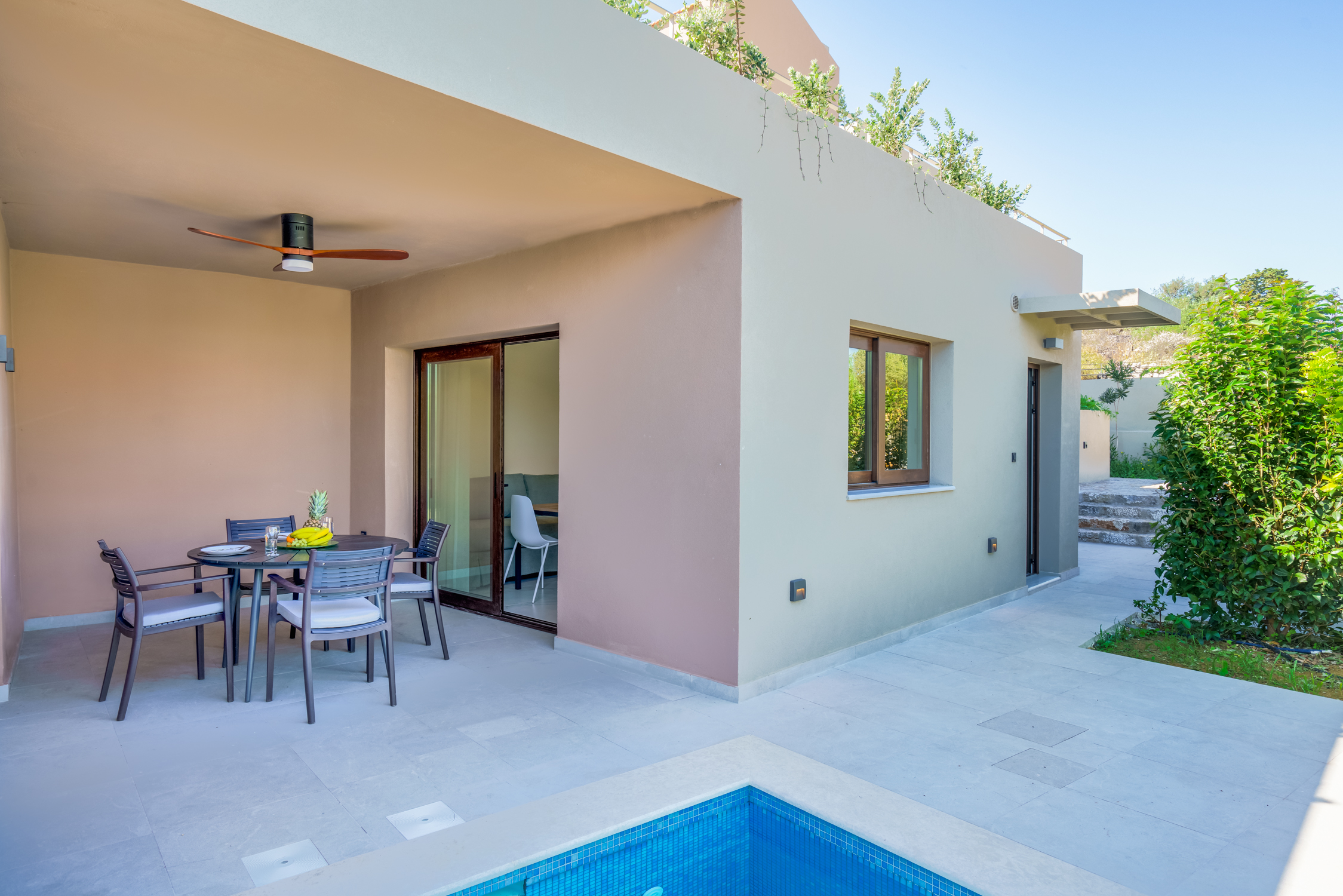 Holiways Luxury villas & private experiences at Crete