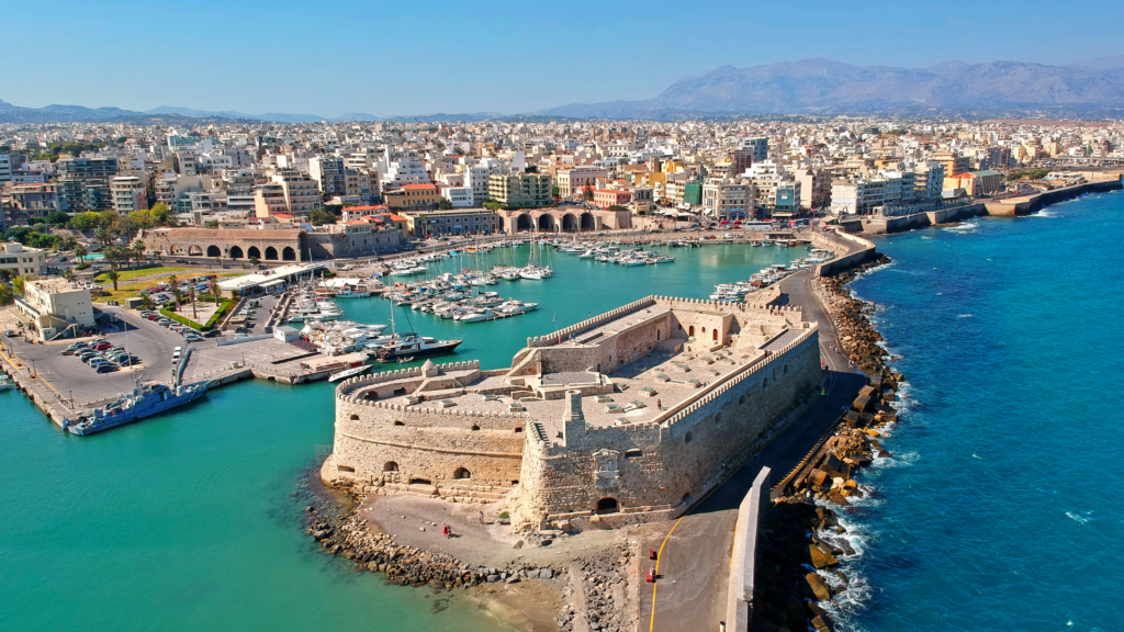 is heraklion worth visiting