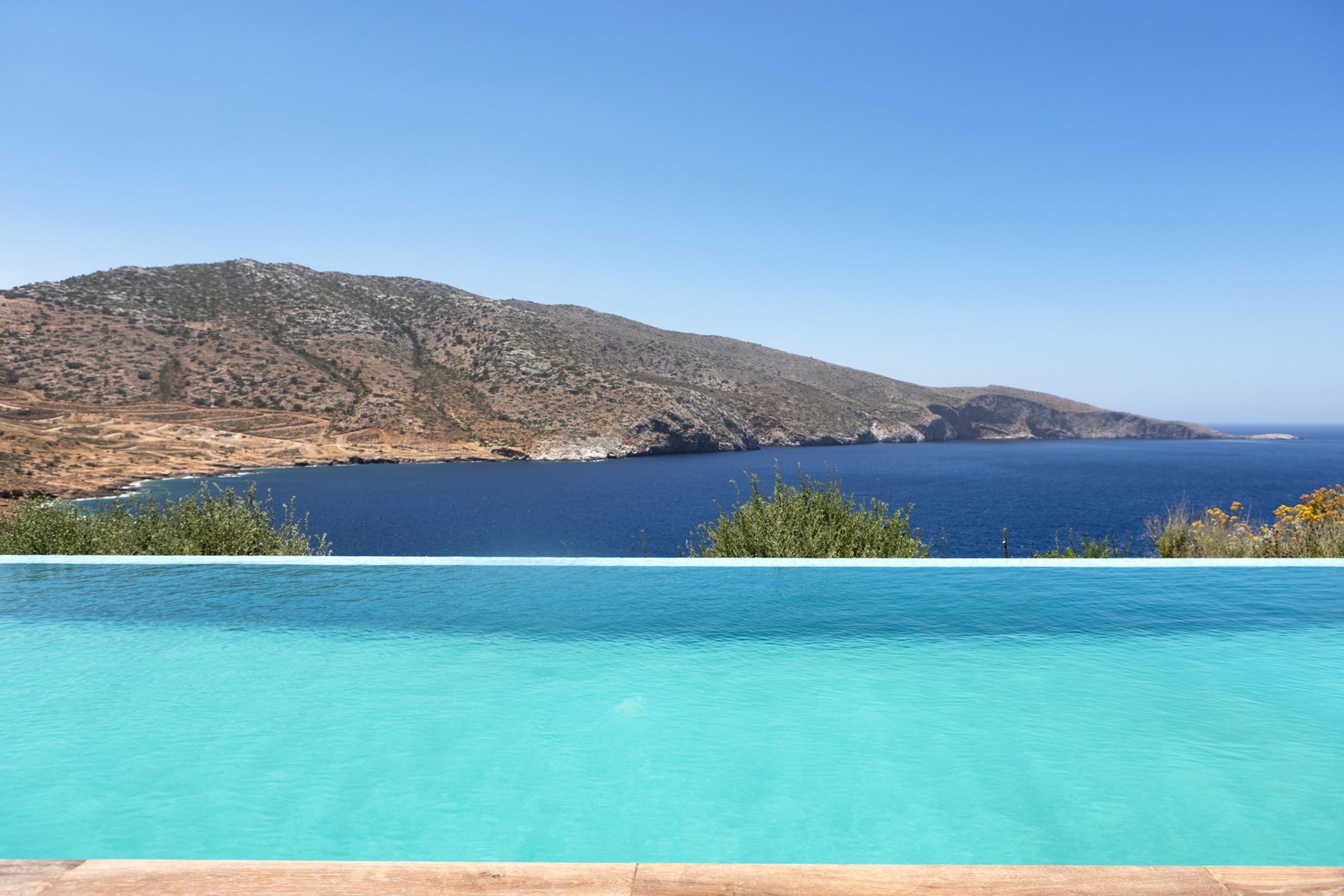 villas with private beach