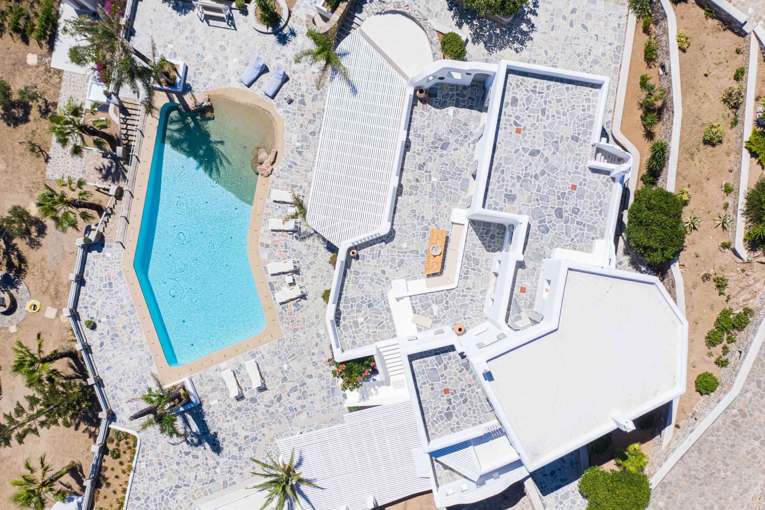 Holiways Villas & Private Experiences